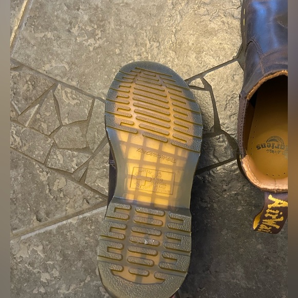 Men’s Dr.  Martens Boots BRAND NEW - Picture 4 of 5